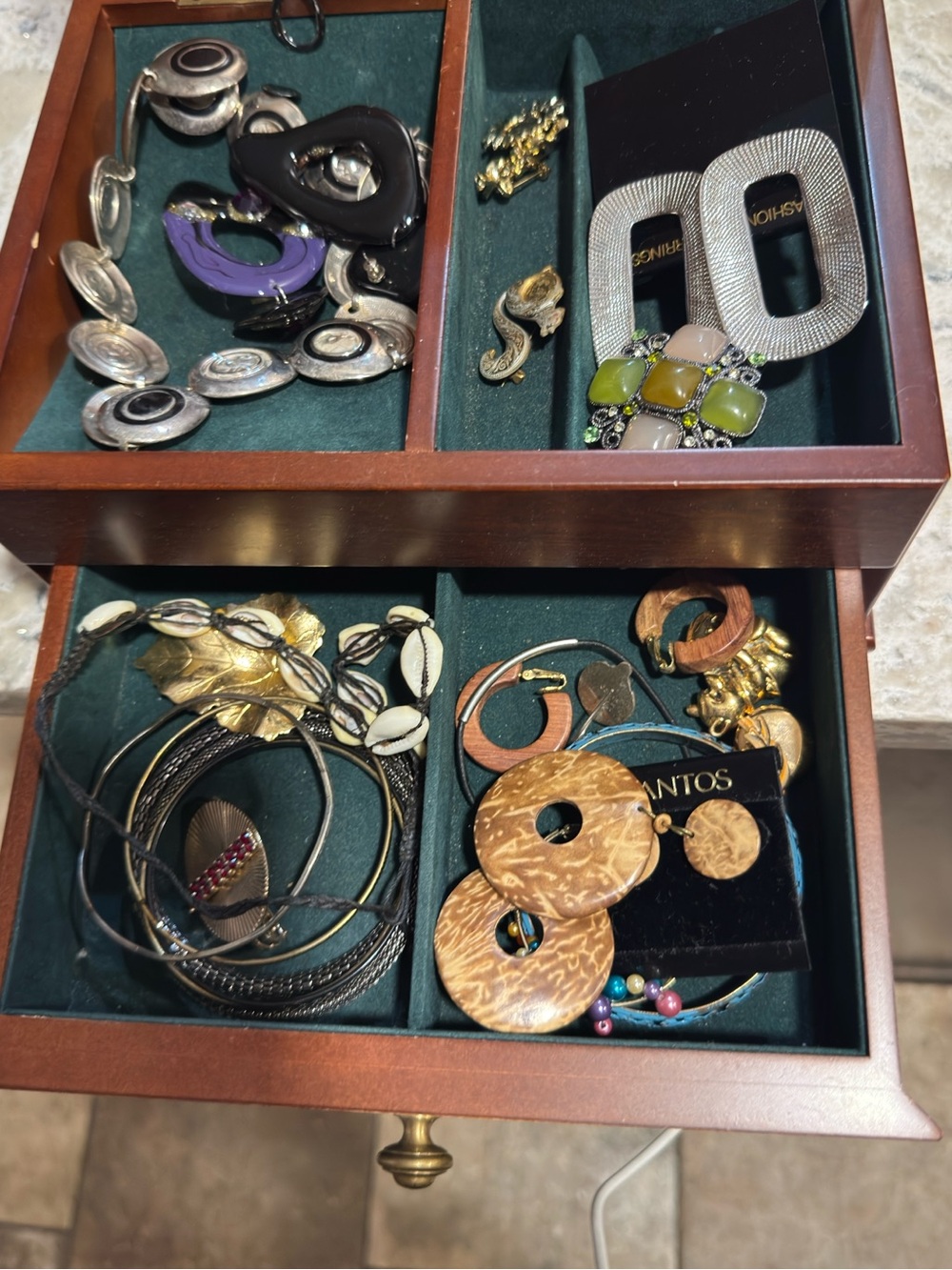 Assorted Fashion Earrings & Bracelets - Mixed Colors along with jewelry box